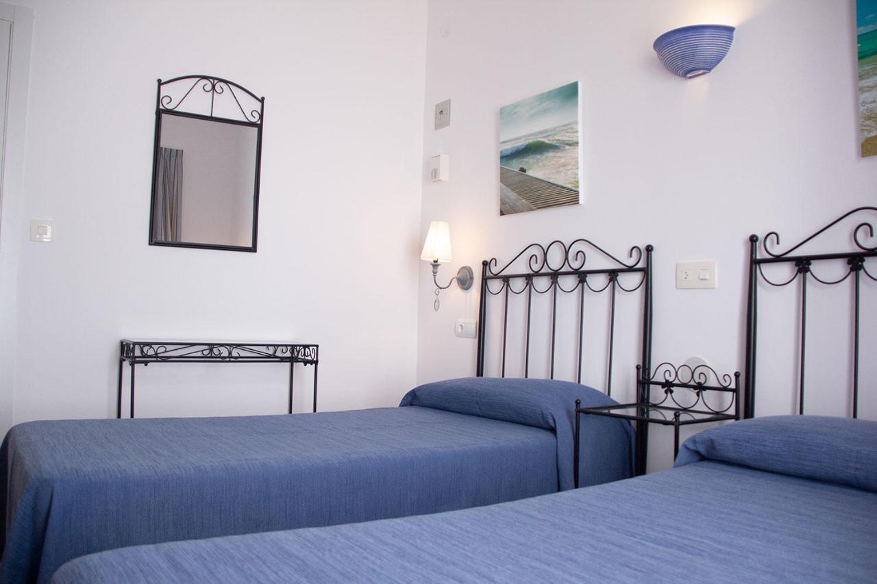 Hostal Alemania Ес Пухолс Екстериор снимка
