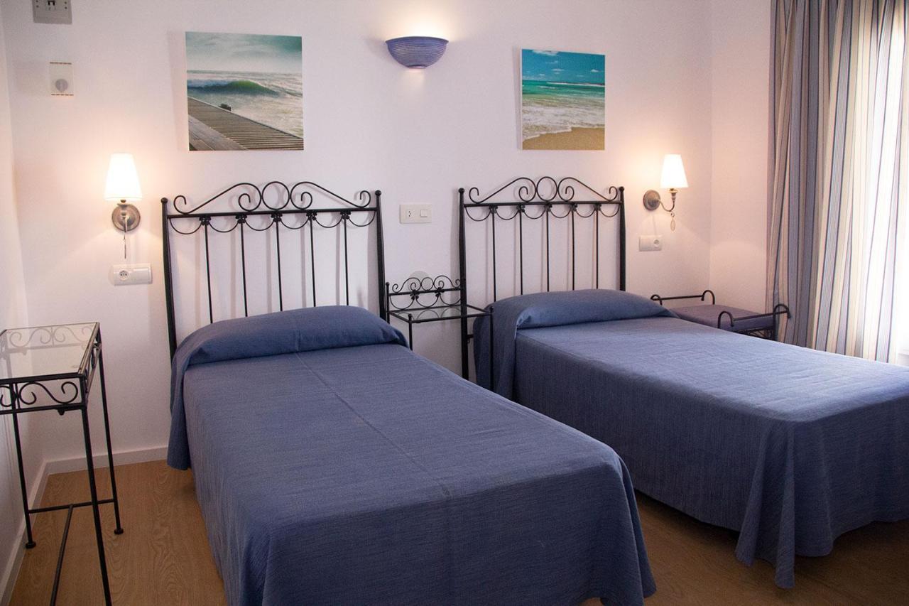 Hostal Alemania Ес Пухолс Екстериор снимка